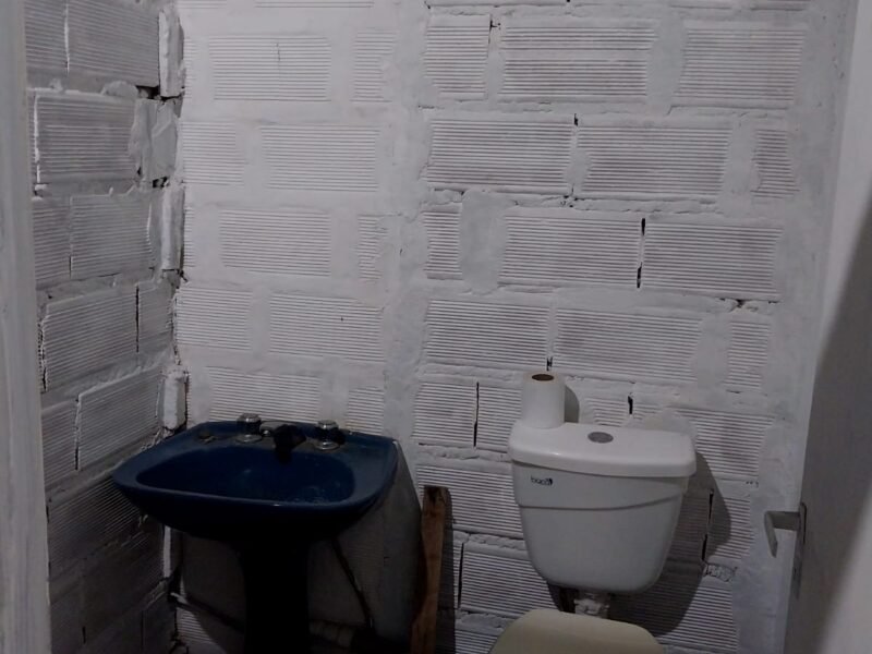 Local comercial en esquina, Ingeniero Allan, Varela