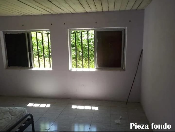 Casa con local en Río Salado, Gral. Paz