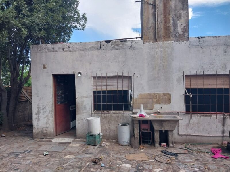Vivienda de 3 dormitorios, centro de Ingeniero Allan, Varela