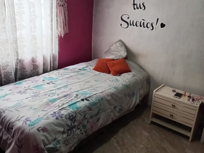 Casa con pileta en Florencio Varela