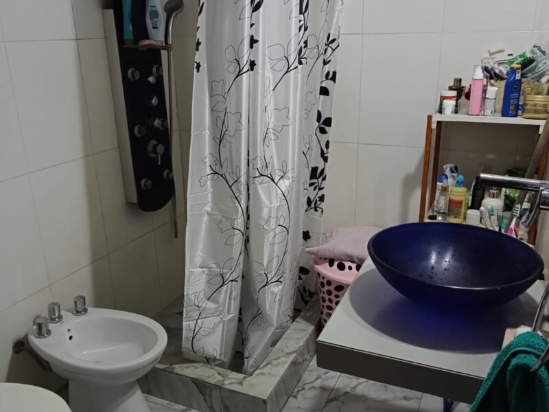 Casa con pileta en Florencio Varela