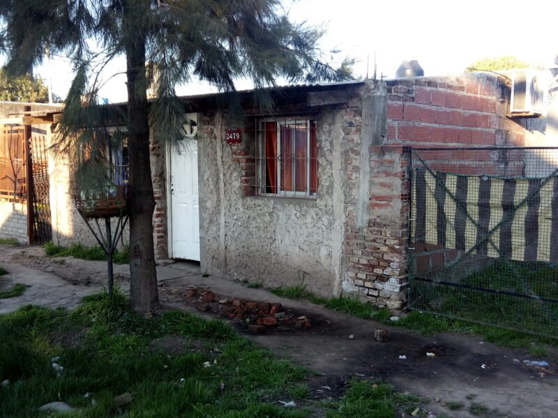Casa en La Carolina, Ing. Allan, Fcio. Varela