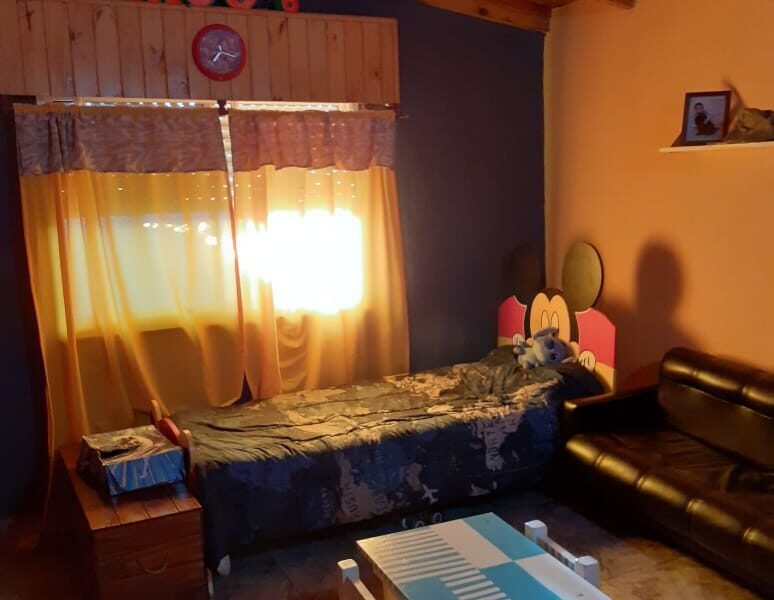 Excelente vivienda sobre avenida en Ingeniero Allan, Varela