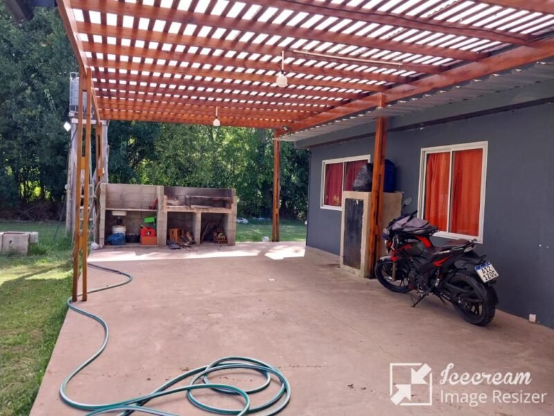Quinta de 7.700 m2 con pileta de natación en Ingeniero Allan, Varela