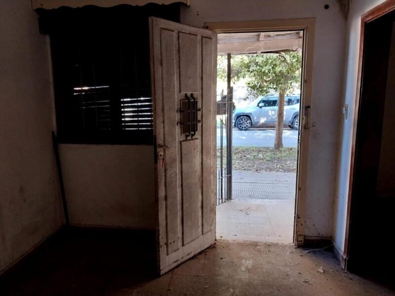 Casa céntrica en Brandsen