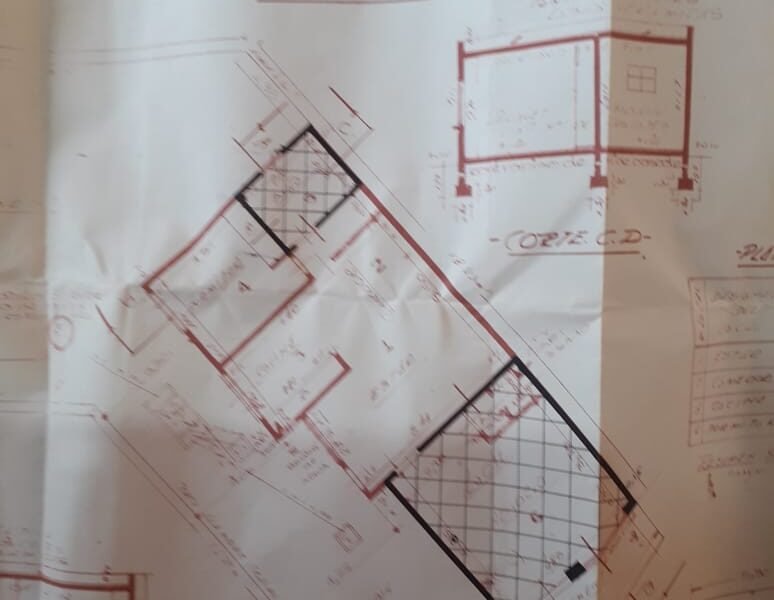 Dos locales comerciales con 2 viviendas Ingeniero Allan, Varela