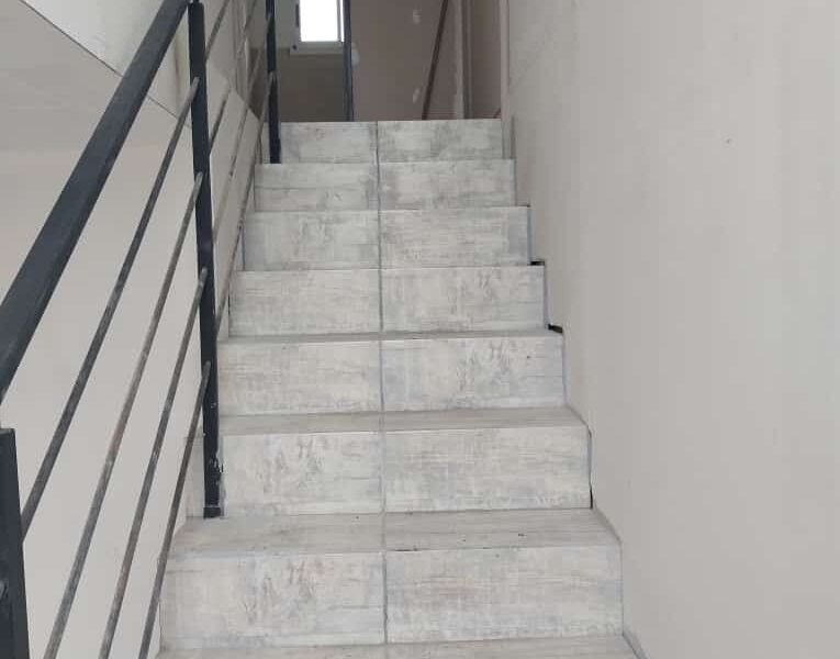 Duplex en barrio privado en Ing. Allan, Varela, totalmente en cuotas