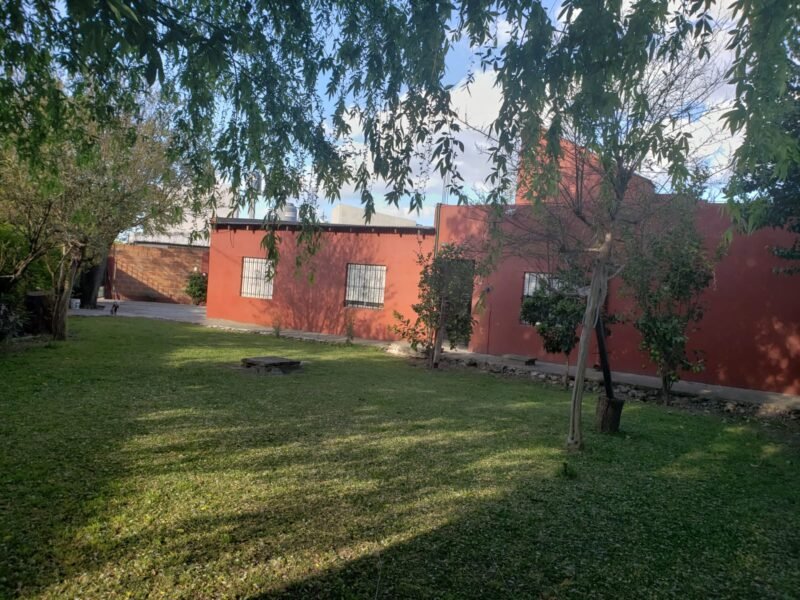 Excelente casa céntrica en La Carolina, Ing. Allan, Fcio. Varela