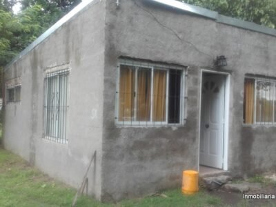Casa sobre terreno de 510 m2 en Ingeniero Allan, Varela