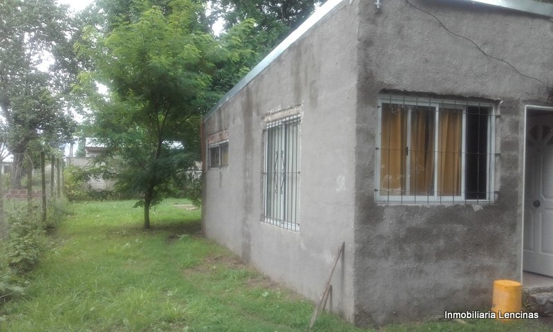 Casa sobre terreno de 510 m2 en Ingeniero Allan, Varela