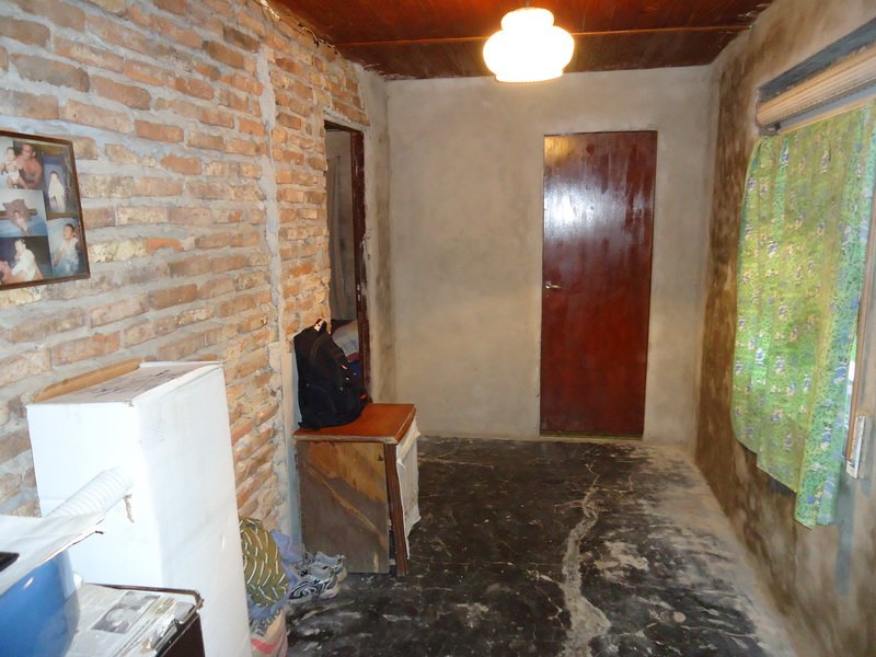 Casa sobre 600 m2 en La Carolina, Ing. Allan, Fcio. Varela
