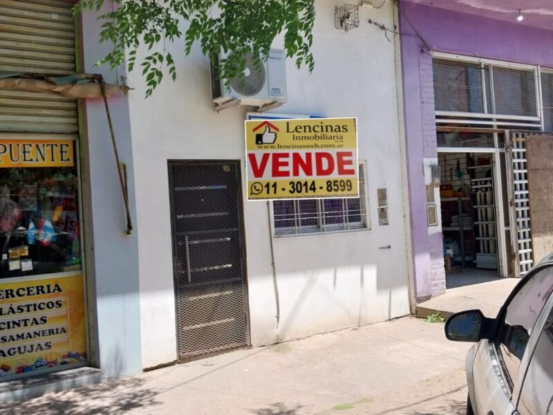 Tres locales comerciales