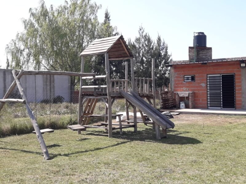 Quinta con pileta en Ingeniero Allan, Varela