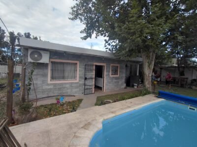 Casa en barrio privado Los Madrigales, Ingeniero Allan, Varela